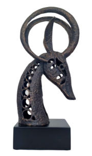 ubekendt kunstner - hjortehoved, bronze p granitsokkel, 36 cm